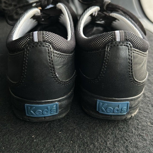 Keds Women’s Black Leather Lace Up Sneakers Tennis Shoes WH29771M | Size 8 - Picture 2 of 8